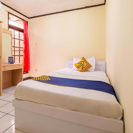 Hotel Super Oyo 2672 Bee M Syariah Bandung Esterno foto