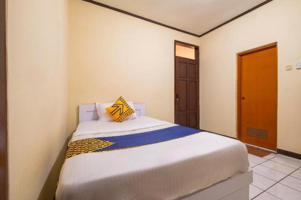 Hotel Super Oyo 2672 Bee M Syariah Bandung Esterno foto