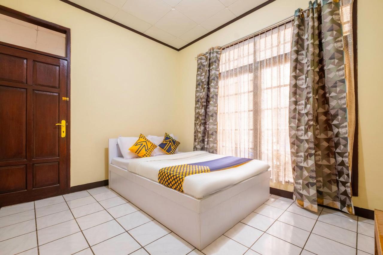 Hotel Super Oyo 2672 Bee M Syariah Bandung Esterno foto