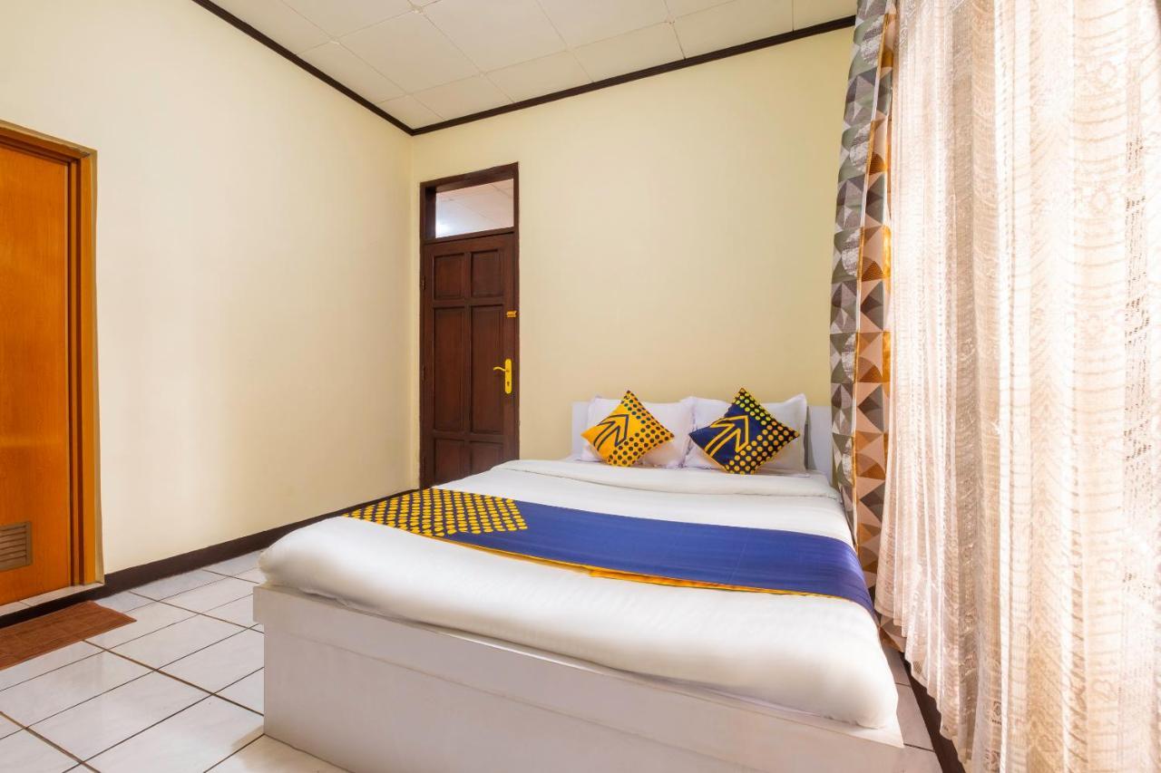Hotel Super Oyo 2672 Bee M Syariah Bandung Esterno foto